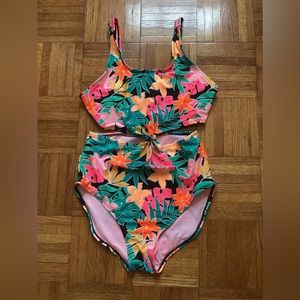 one piece bathing suit